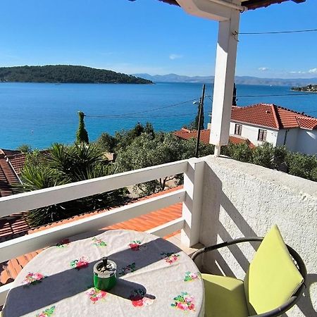 Apartments Marija Bajto Nečujam Zewnętrze zdjęcie
