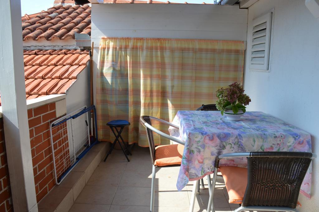 Apartments Marija Bajto Nečujam Zewnętrze zdjęcie